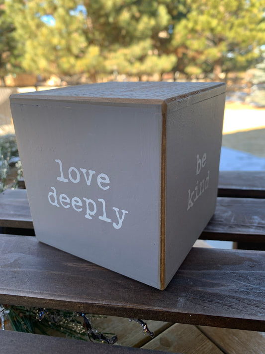 Uplifting Sayings Cube