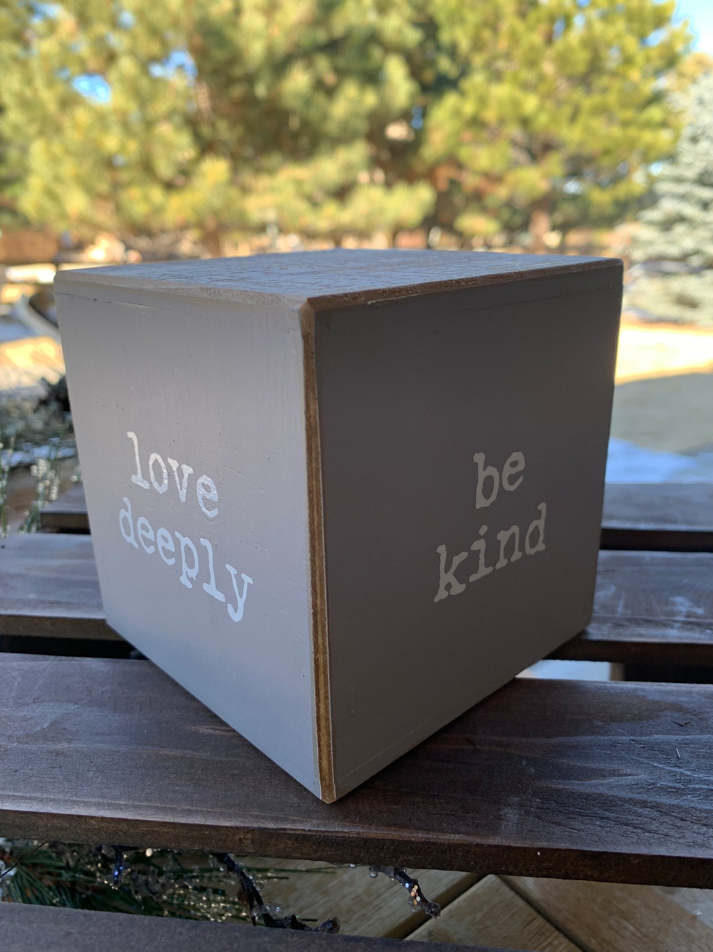 Uplifting Sayings Cube